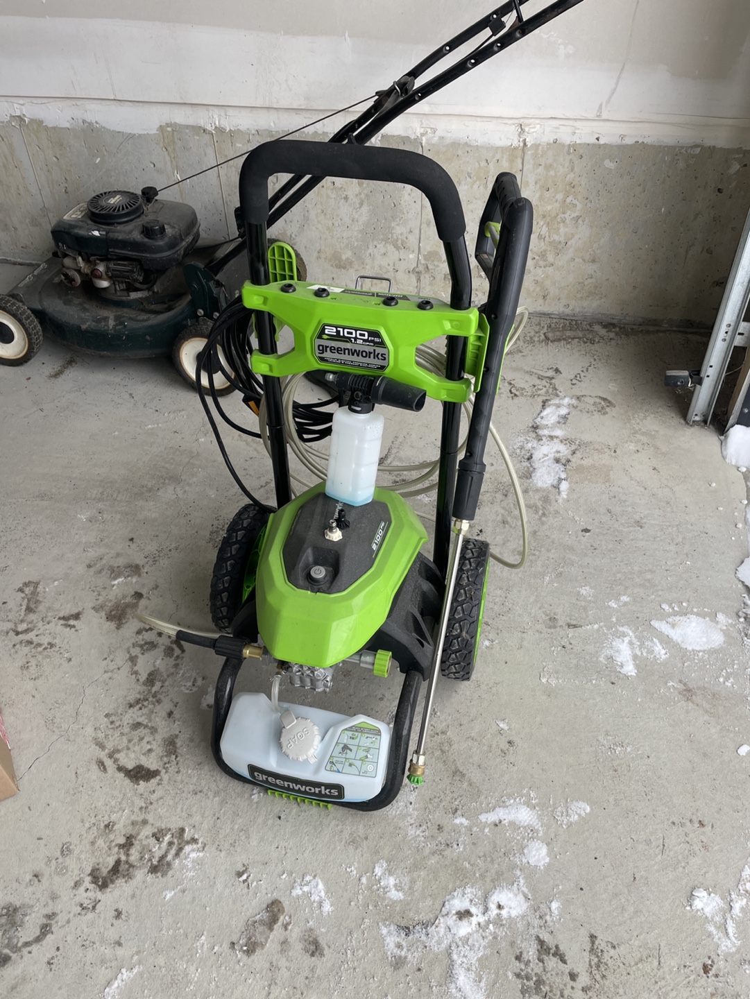 Power wash 2100 PSI 1.2 GPM Electric Pressure Washer