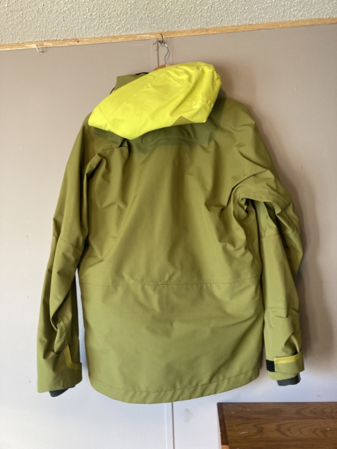 Mustang Survival dry top - photo 2