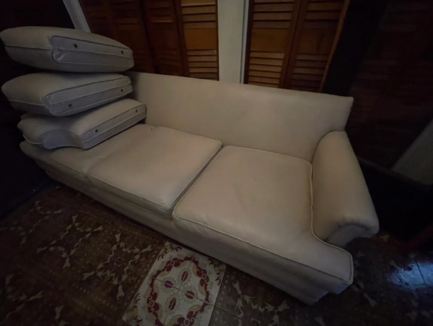 Cream Leather Sofa - 3-seater image indicator(7)