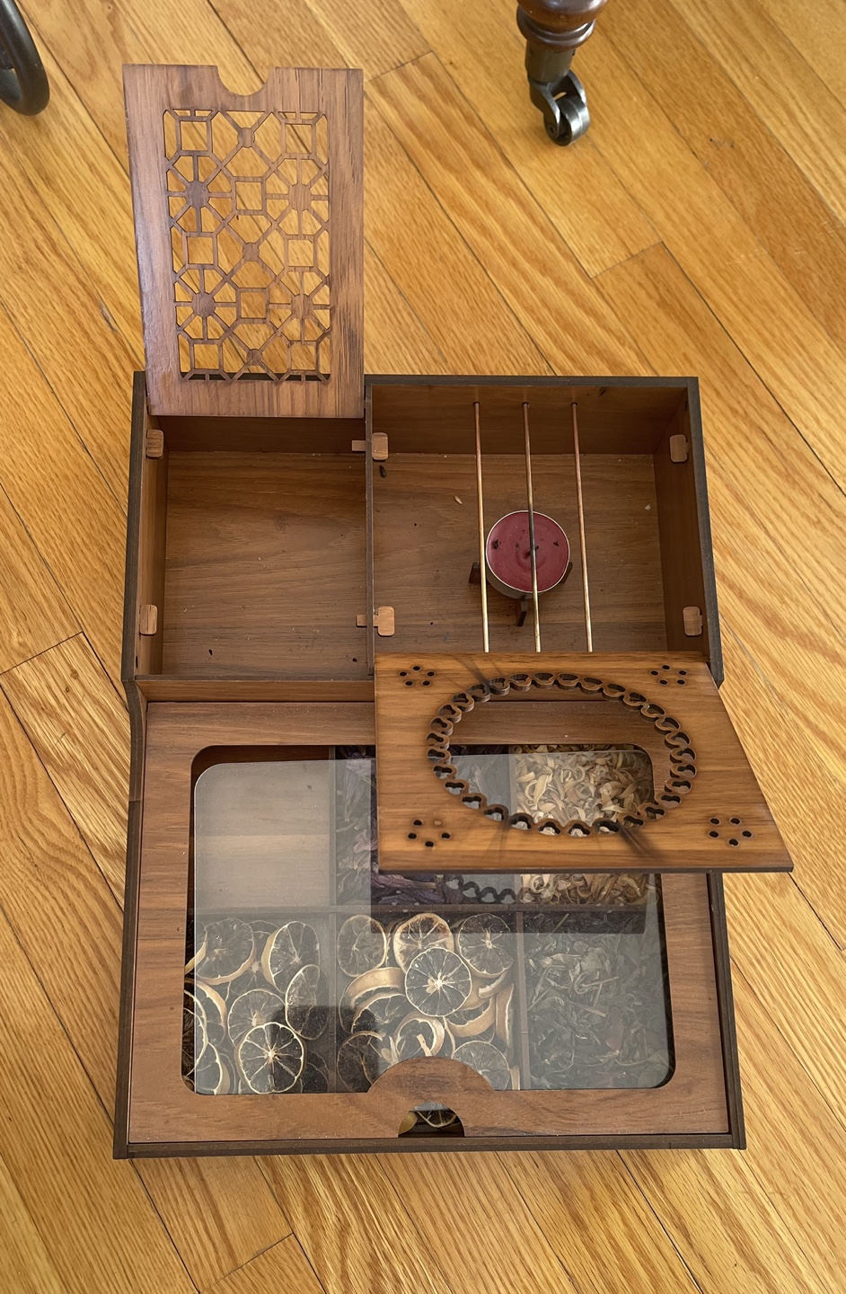 Wooden Tea Box with compartments & candle holder - photo 3