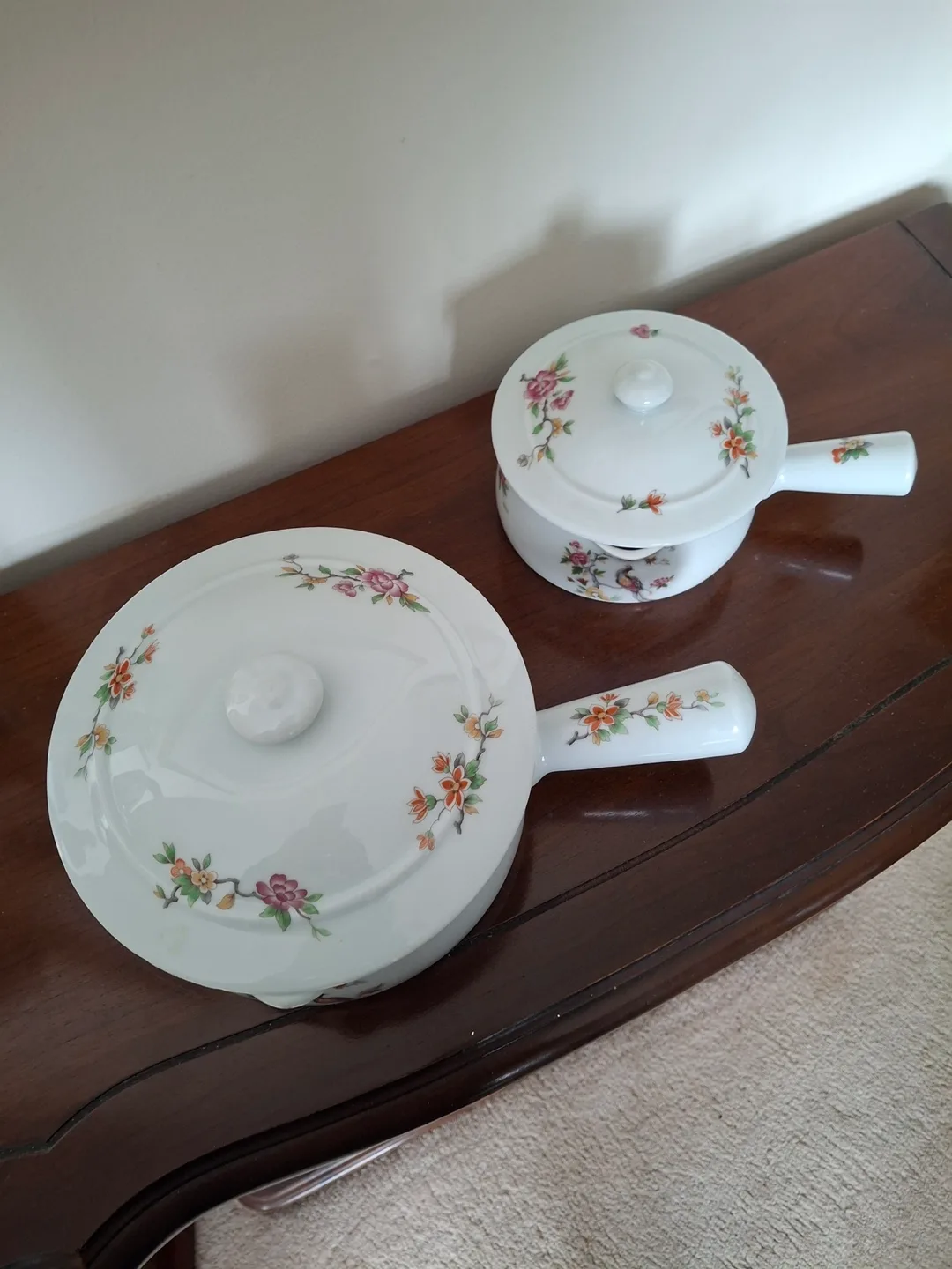 Vintage porcelain lidded soup bowls -Birks, made in France image indicator(3)