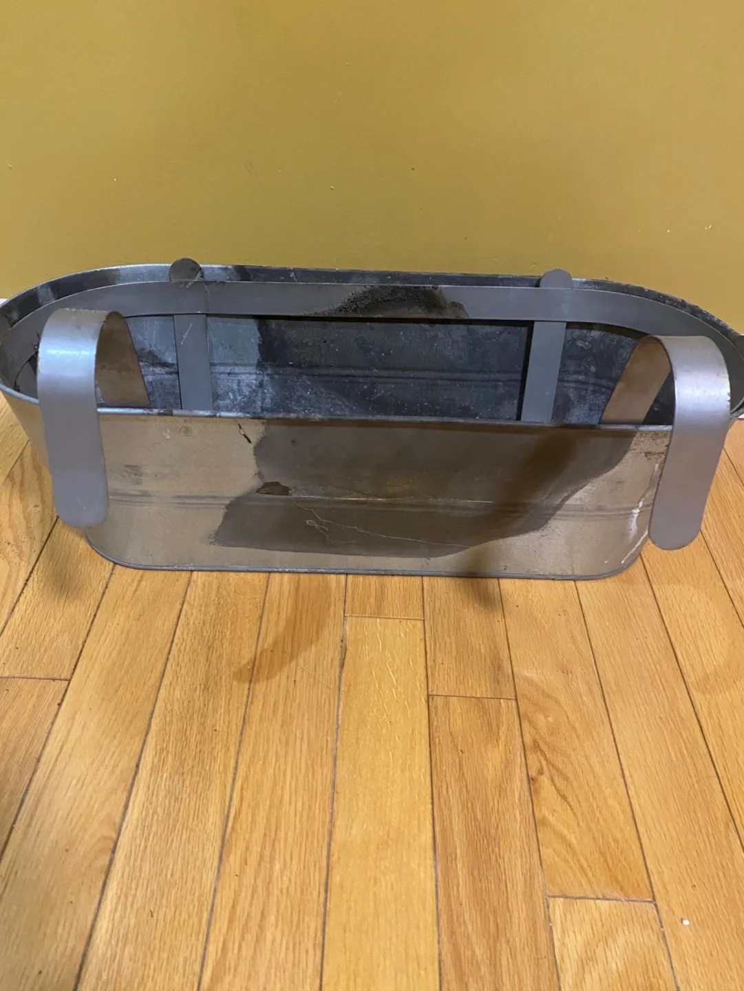 Metal Hanging Planter image indicator(6)