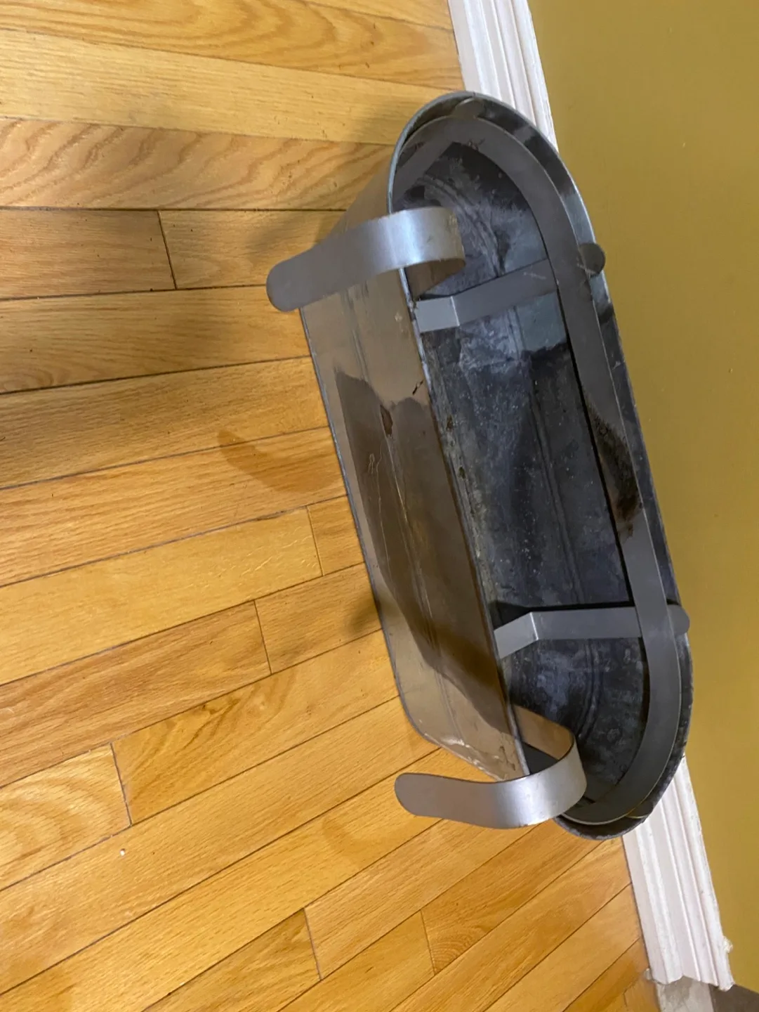 Metal Hanging Planter image indicator(5)