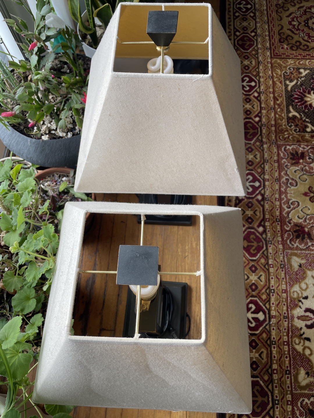 Pair of Dark Grey Table Lamps with Beige Shades - photo 3