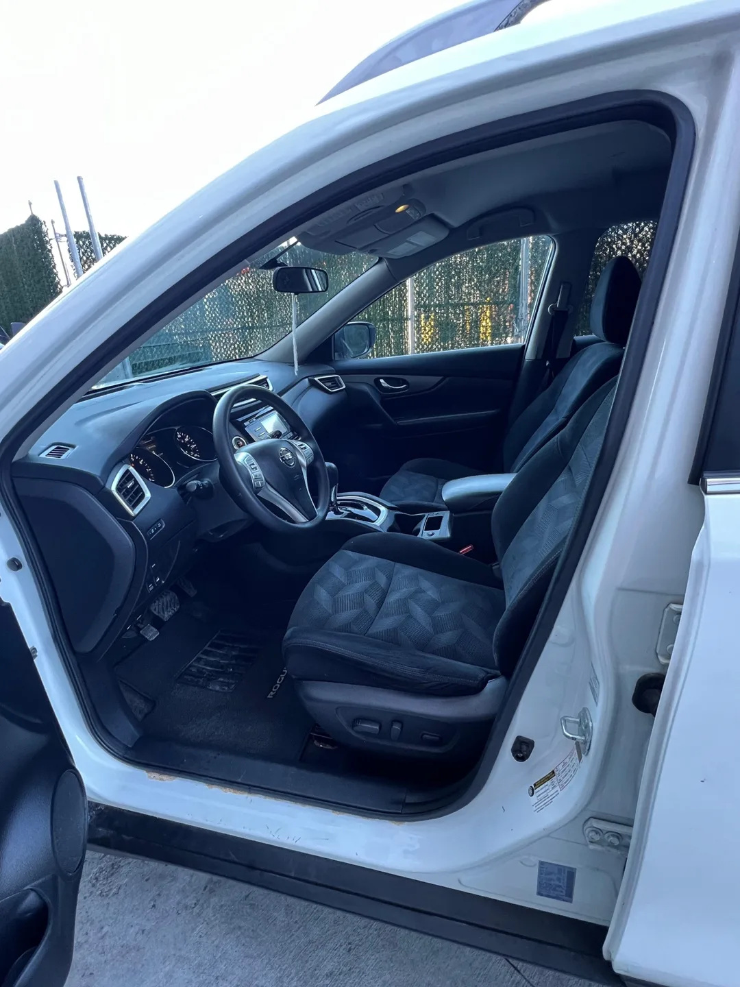 2014 NISSAN ROGUE SV image indicator(4)