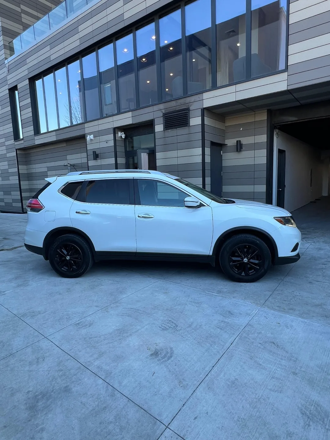 2014 NISSAN ROGUE SV image indicator(10)