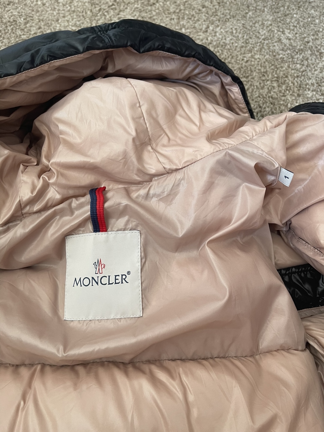 Moncler Black Puffer Jacket - Size 1 - photo 5