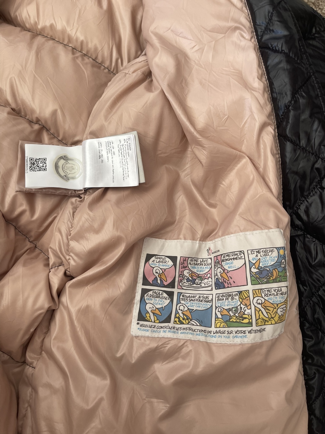 Moncler Black Puffer Jacket - Size 1 - photo 4