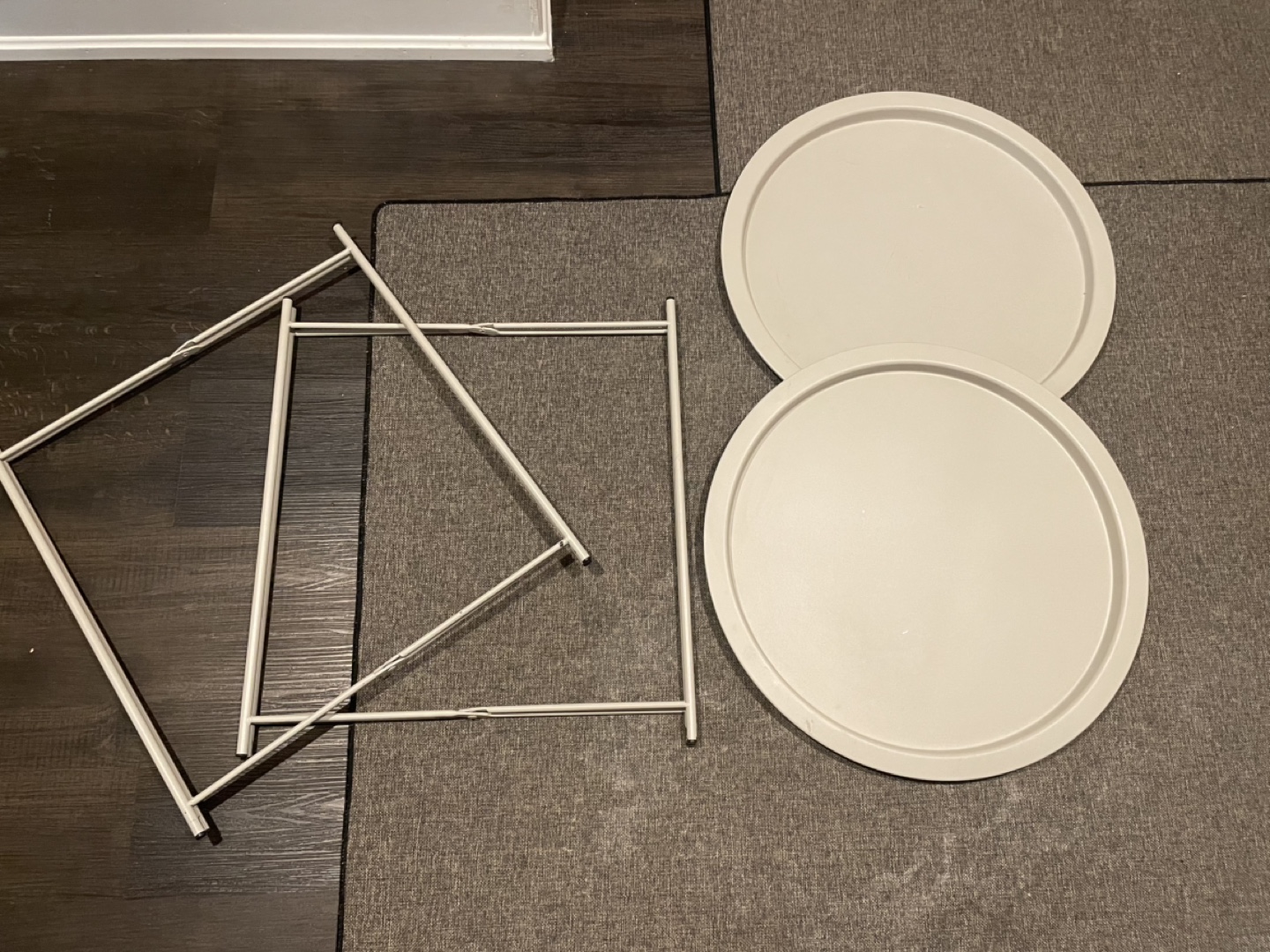 Pair of Foldable Round Side Tables - photo 4