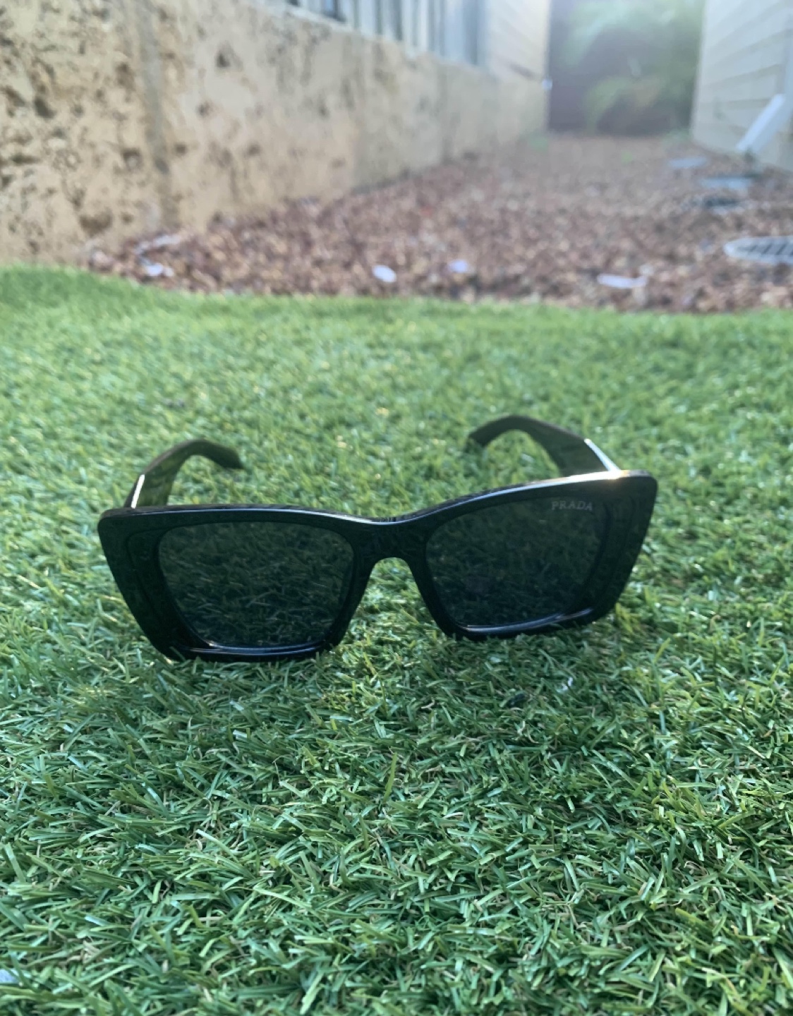 Prada sunglasses(price negotiable) - photo 2