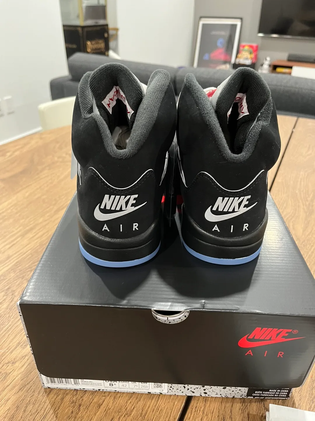 Jordan 5 Metallic Size 8.5 image indicator(4)