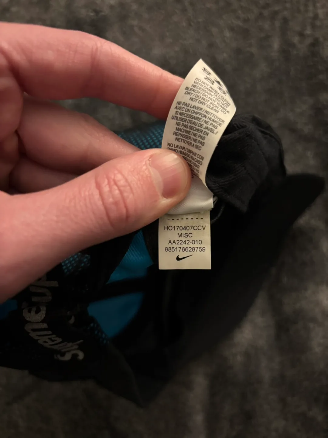 Supreme Nike Trail Running Hat image indicator(5)