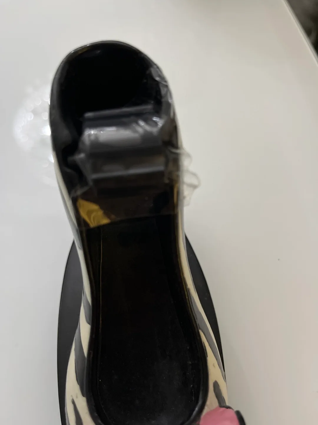 Zebra Print High Heel Tape Dispenser image indicator(3)