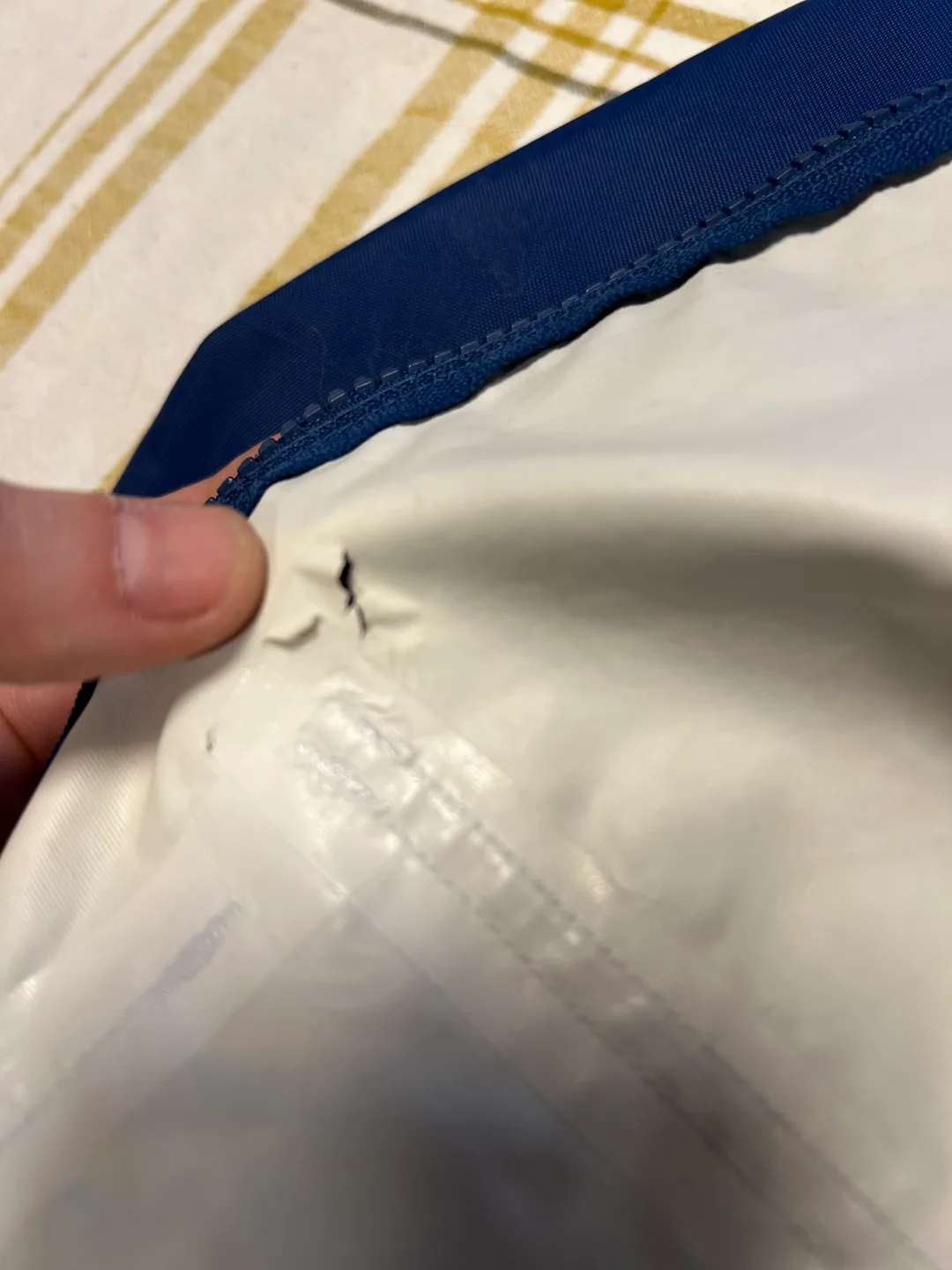 MEC Kids' Blue Rain Jacket image indicator(7)