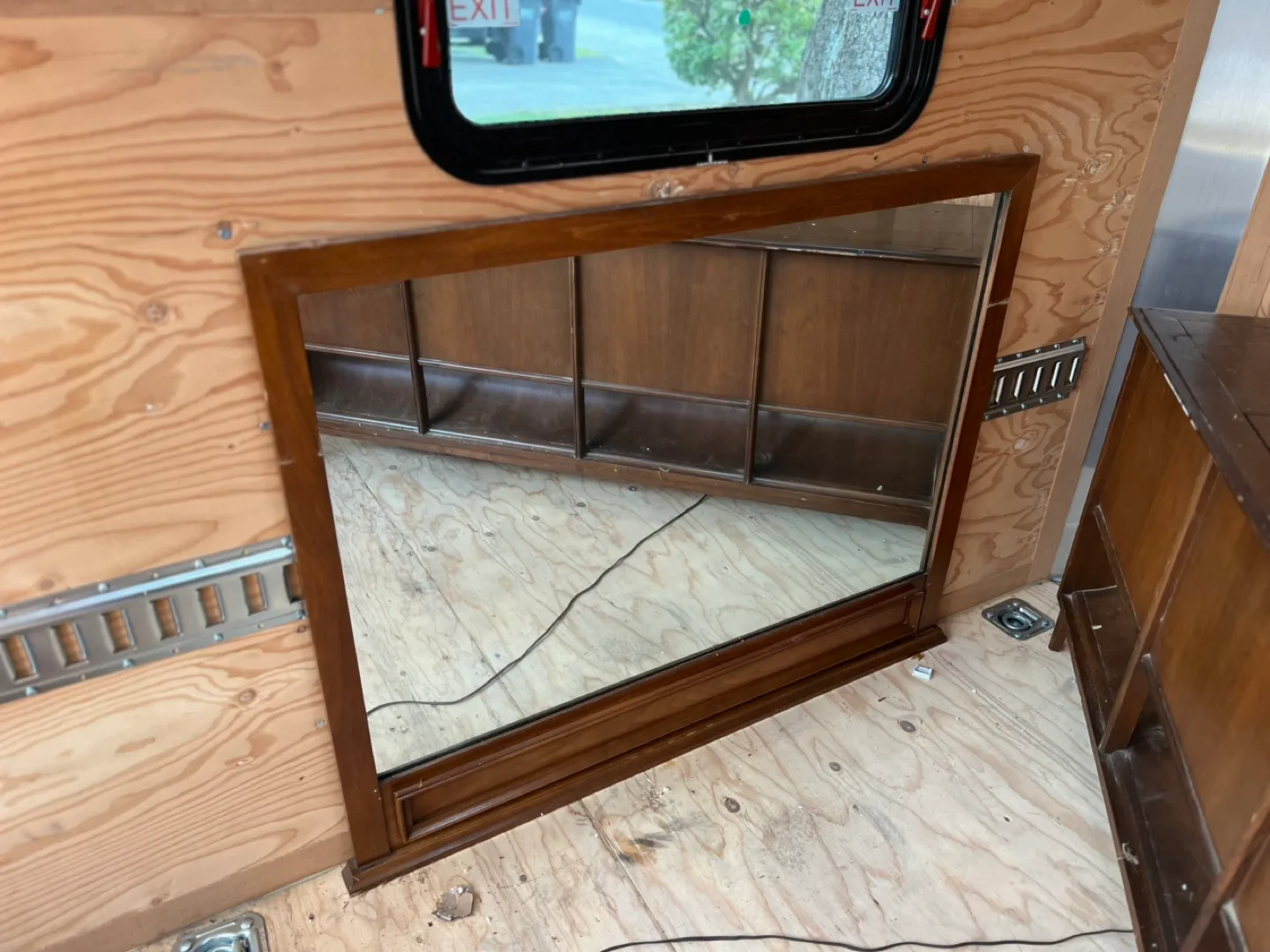 Vintage Wooden Framed Mirror image indicator(2)