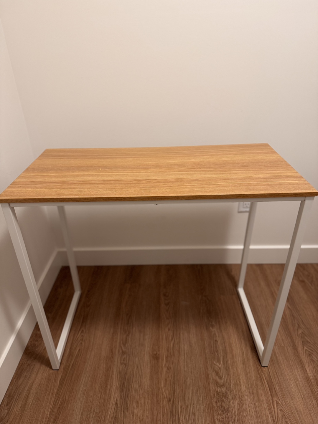 SHW Home Office 32-Inch Computer Desk, Oak