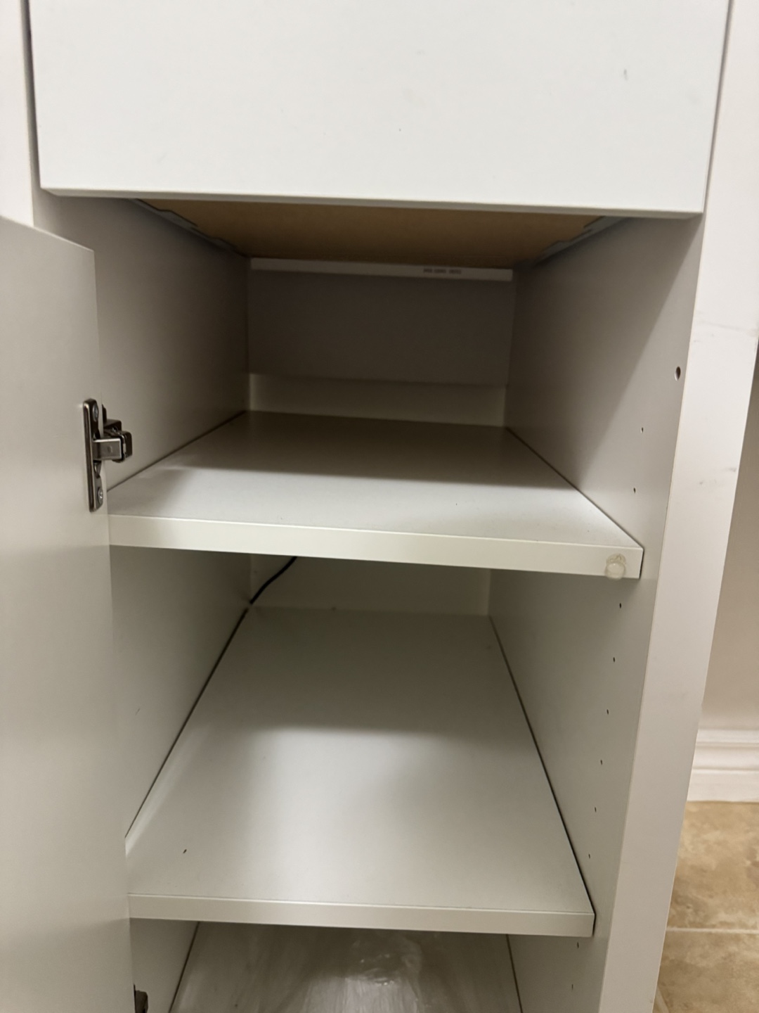 White Computer Desk with Hutch - photo 5