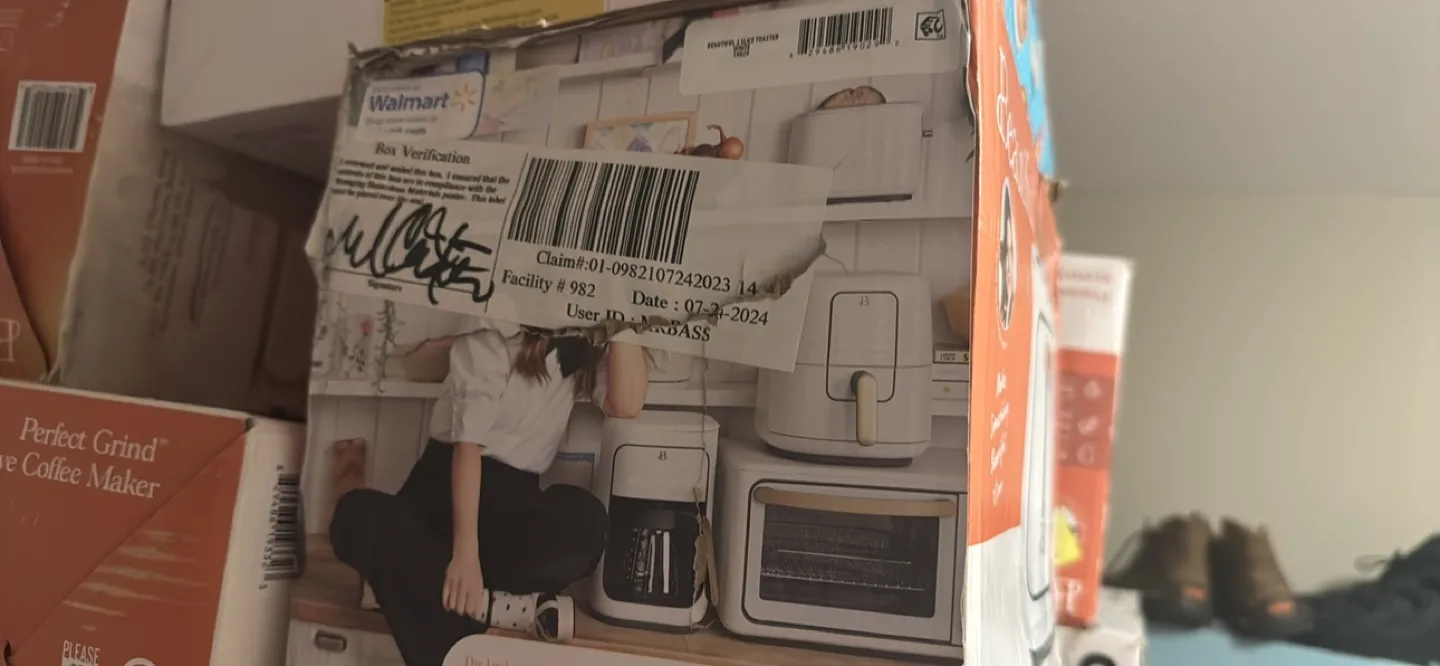 BEAUTIFUL 3-in-1 Air Fryer, Toaster Oven & Dehydrator - White image indicator(2)