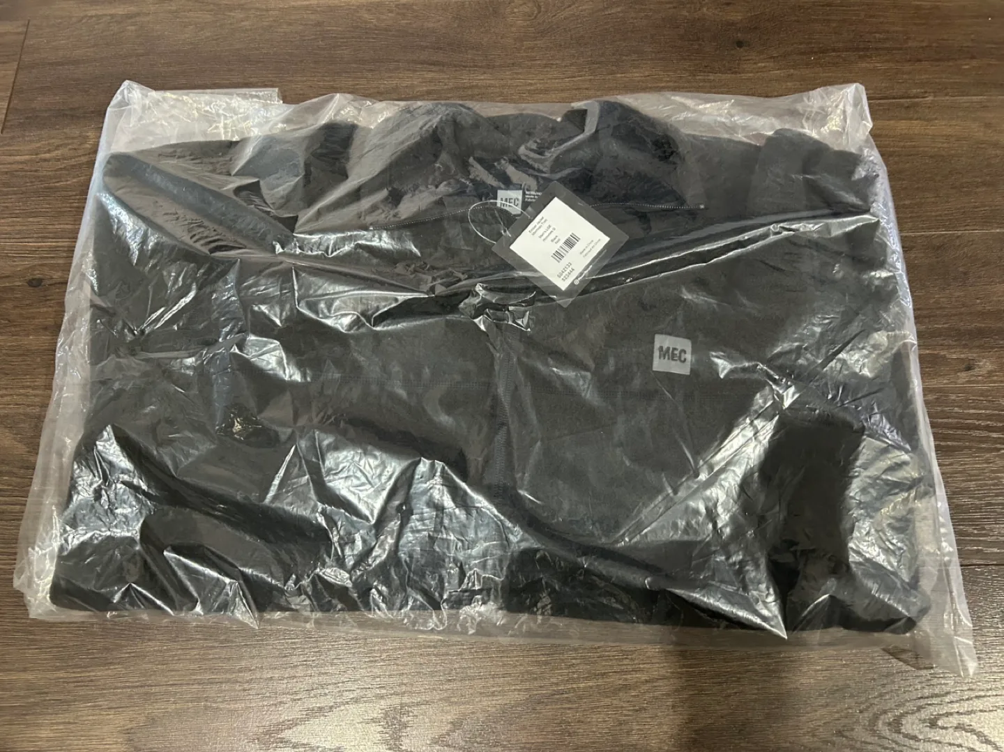 MEC Ember Jacket - Men's - Black - BNWT image indicator(2)