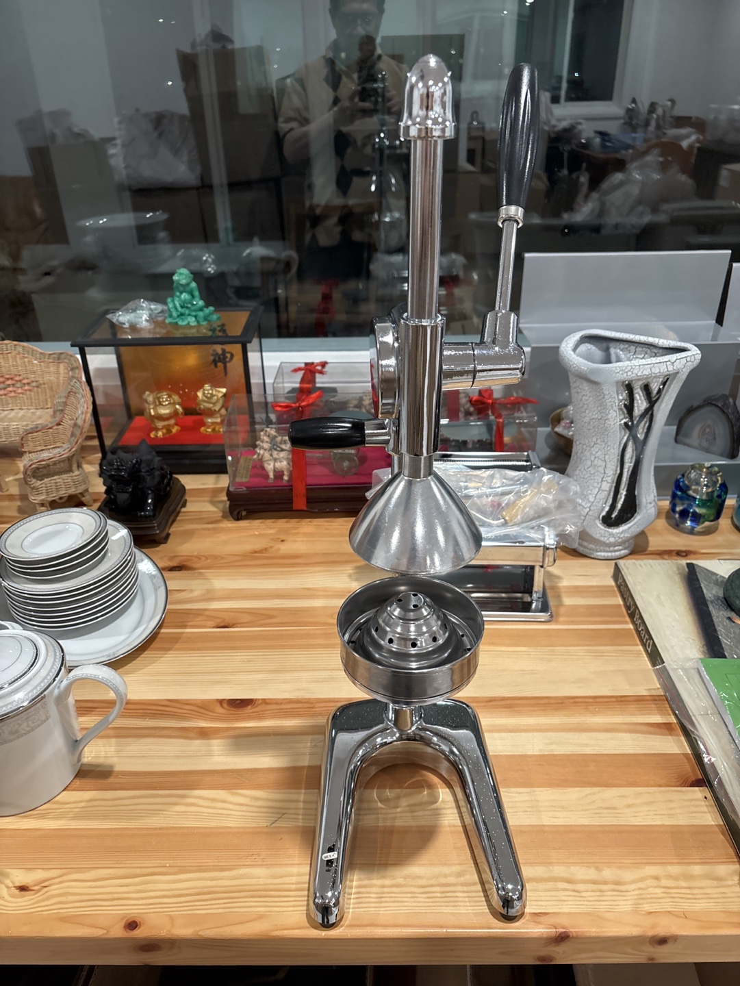 Vintage Chrome Manual Citrus Juicer - photo 3