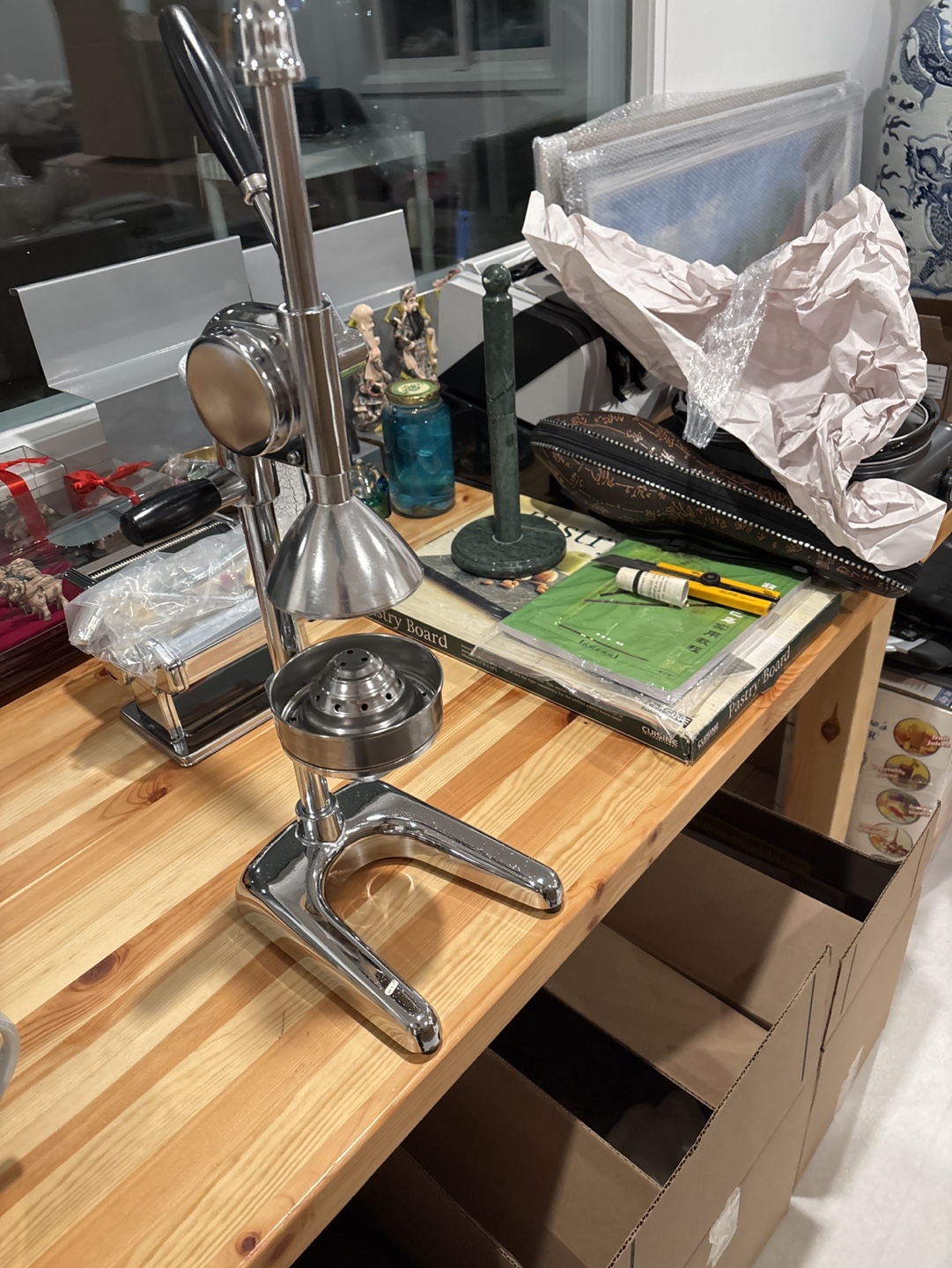 Vintage Chrome Manual Citrus Juicer - photo 2
