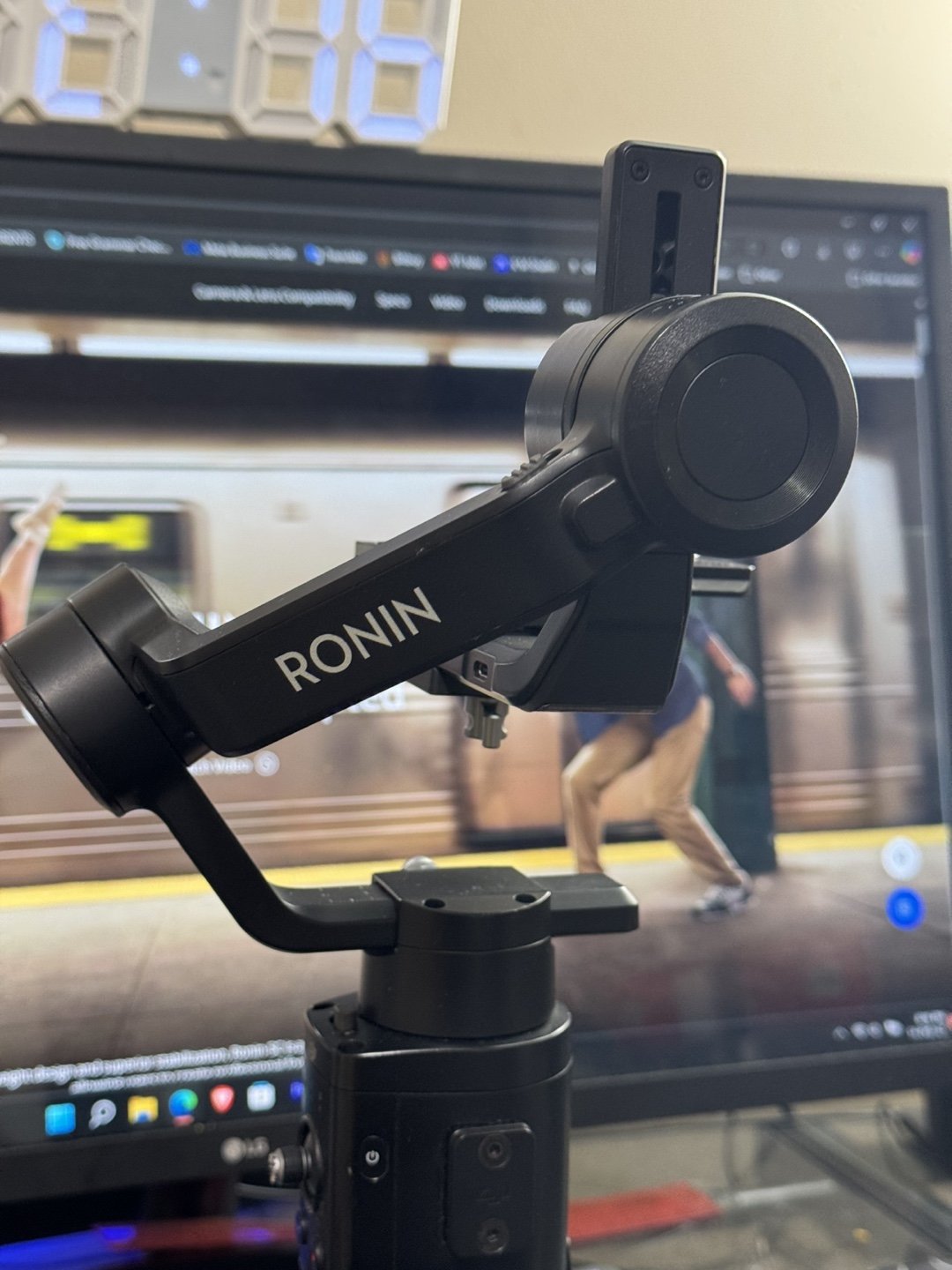 DJI Ronin-SC Gimbal Stabilizer - photo 2
