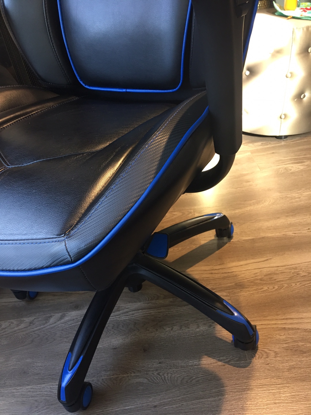 Gaming Chair - Black and Blue - photo 3