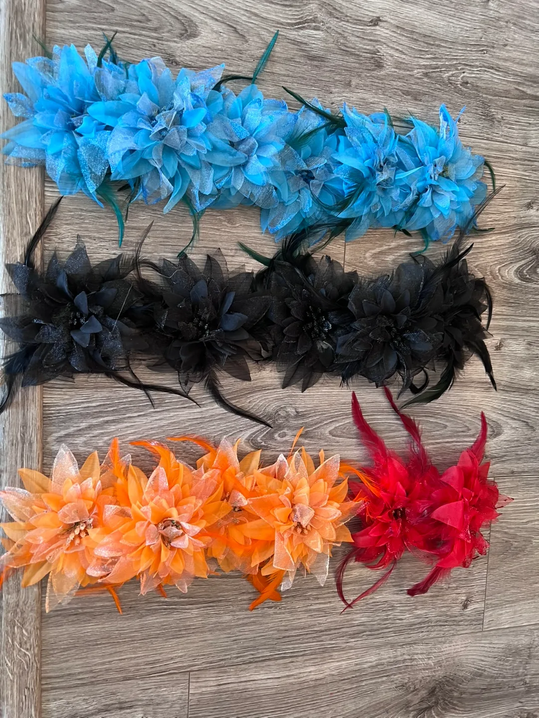 Bulk Lot of Hair Accessories - Flowers, Bows, Headbands image indicator(4)
