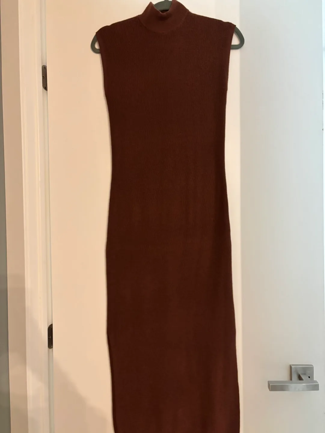 Brown Knit Midi Dress with Side Slits image indicator(2)