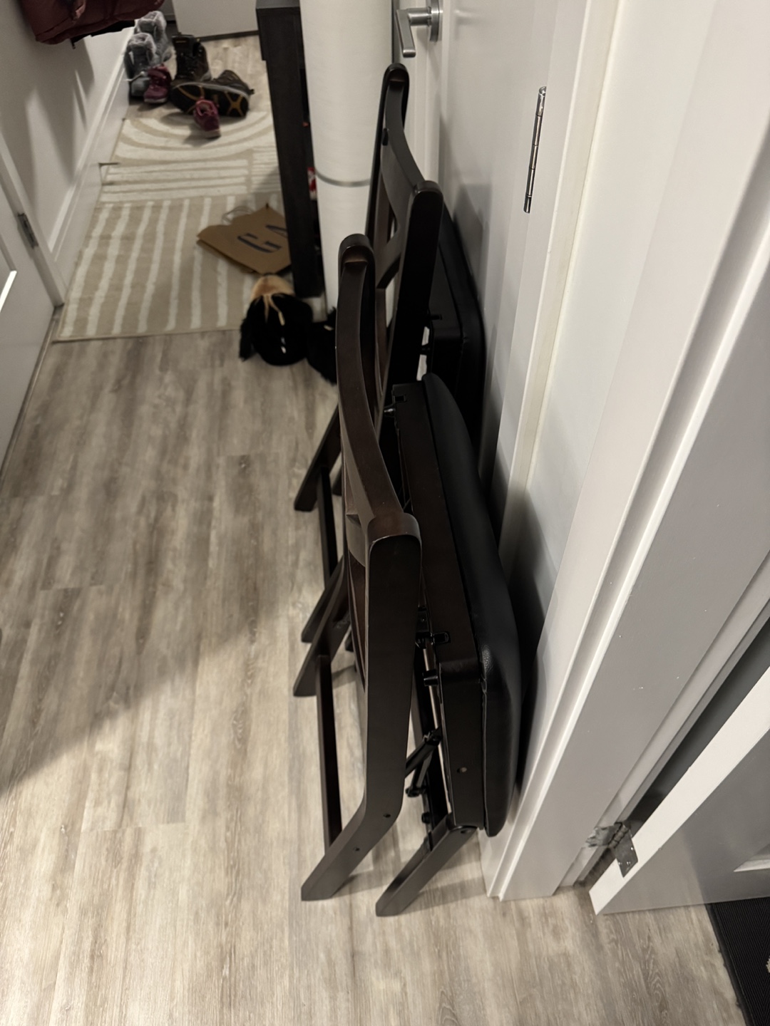 Pair of Dark Brown Folding Chairs with Black Cushions - photo 5
