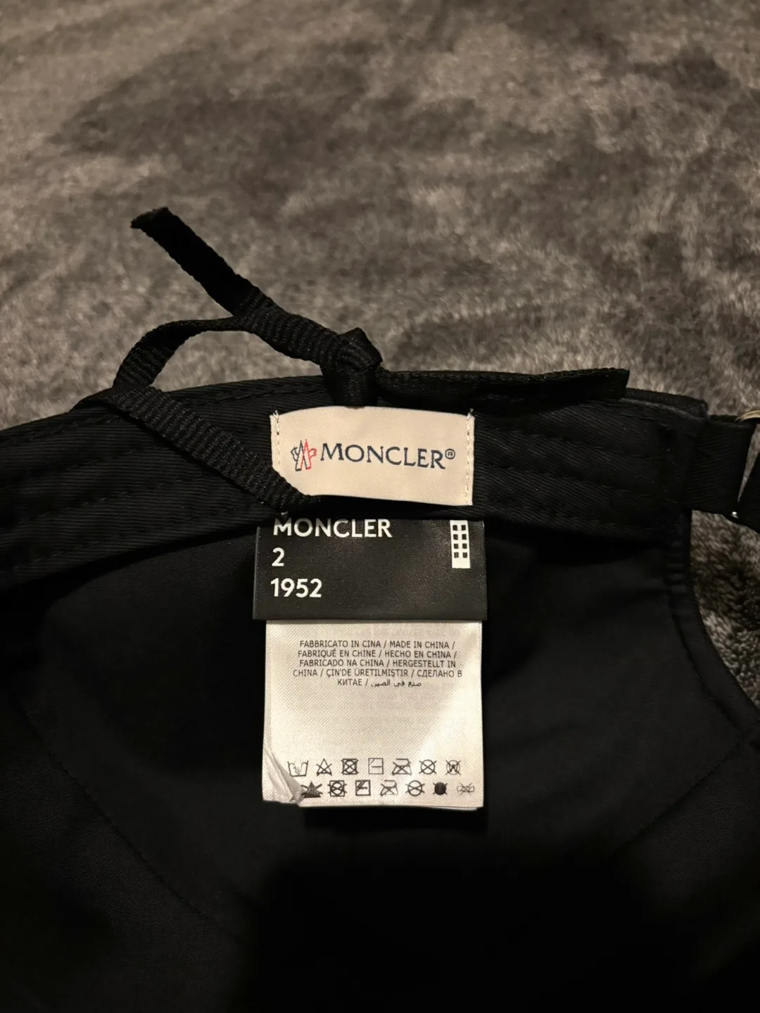 Moncler Genius Baseball Cap image indicator(6)