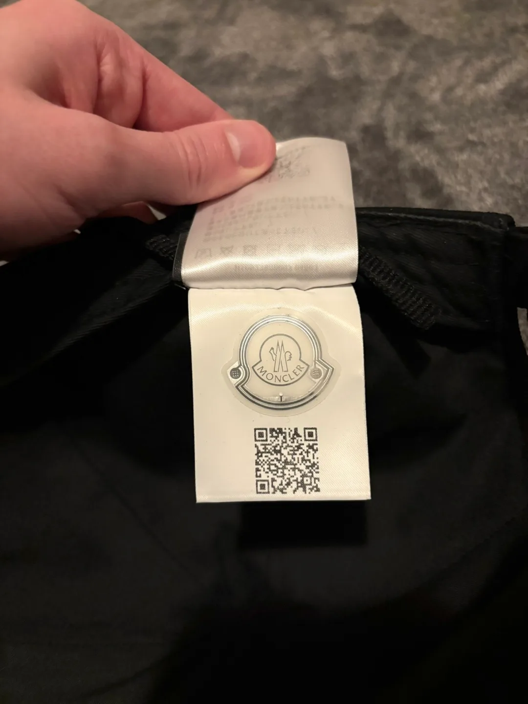 Moncler Genius Baseball Cap image indicator(8)