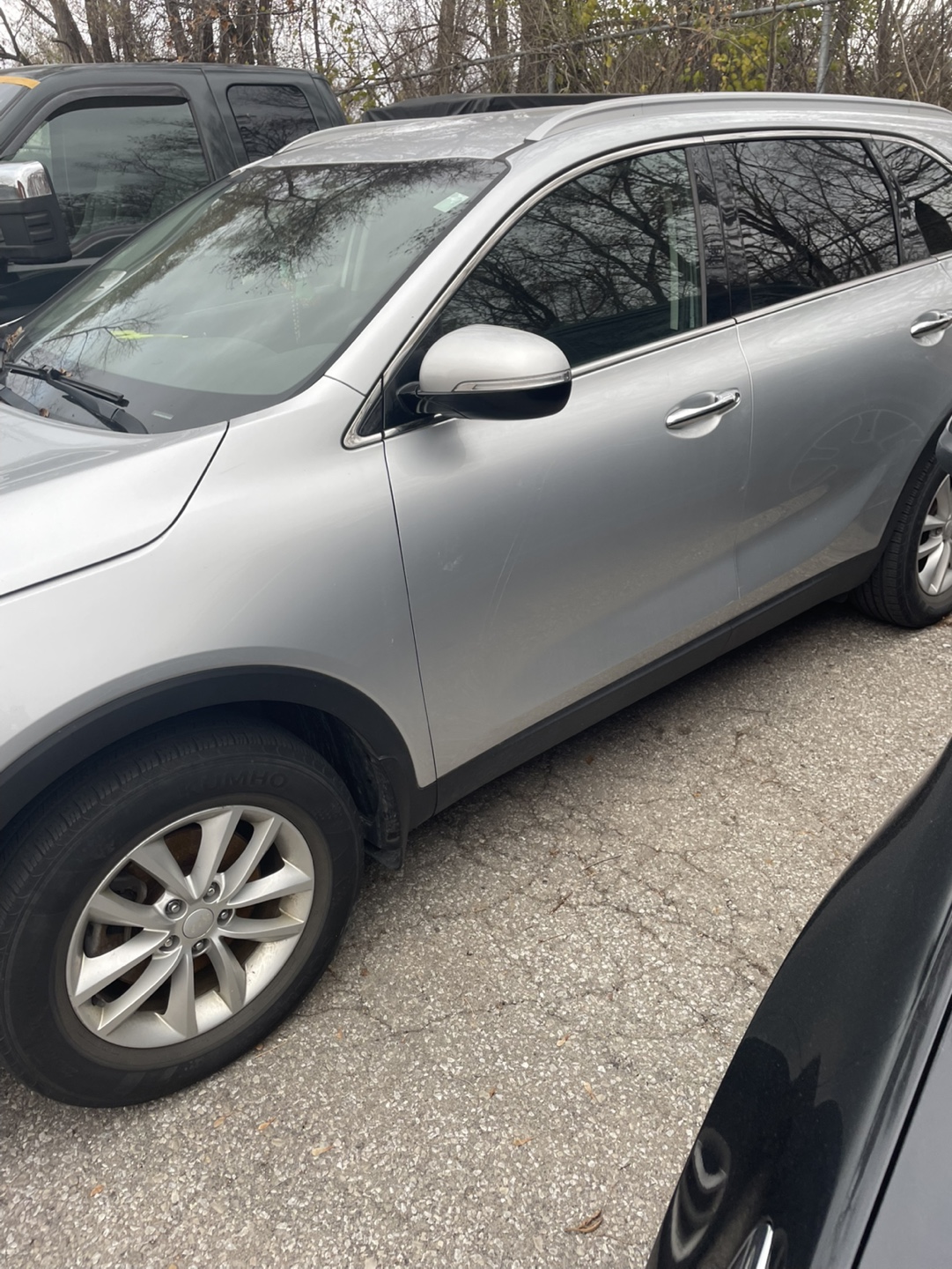 2017 Kia Sorento SUV - photo 2