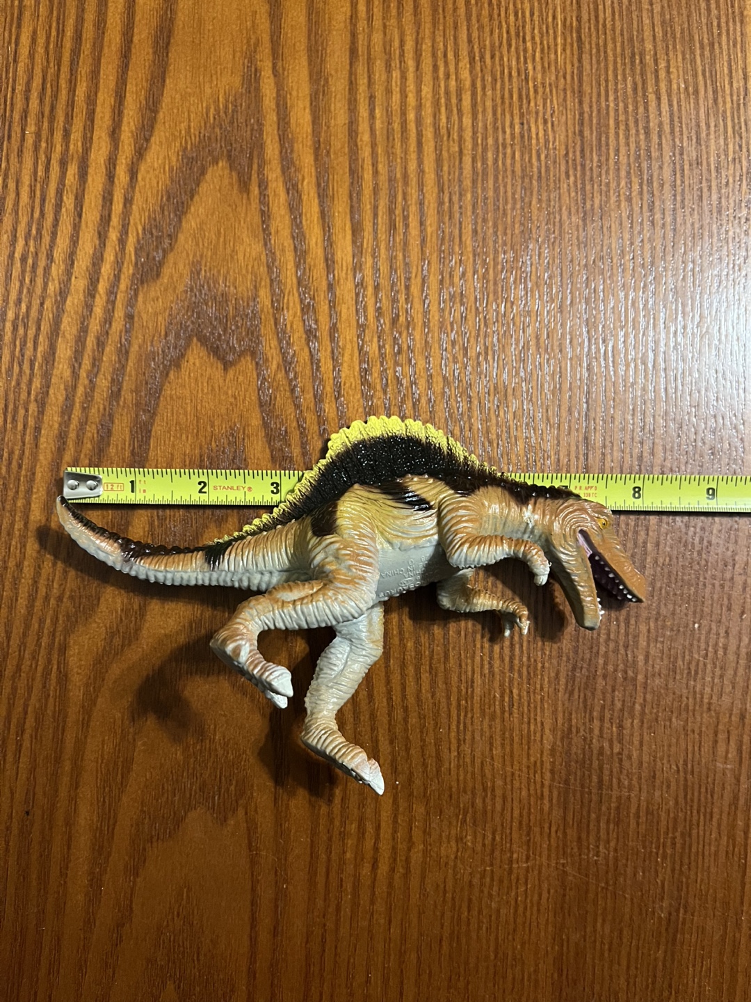 3 ASSORTED DINOSAUR FIGURES (2 are Vintage) - photo 3