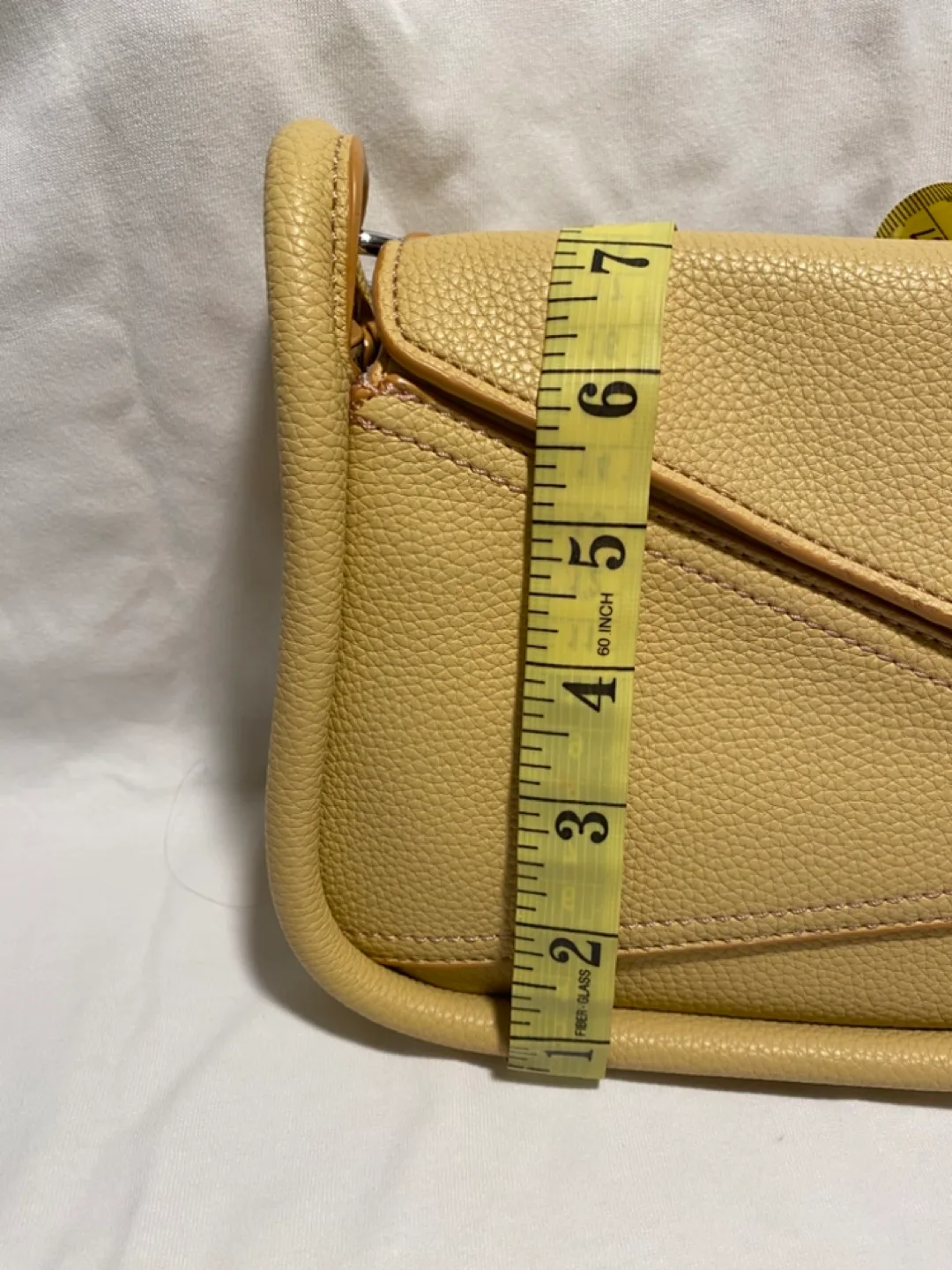 Pale Yellow Leather Crossbody Bag image indicator(4)