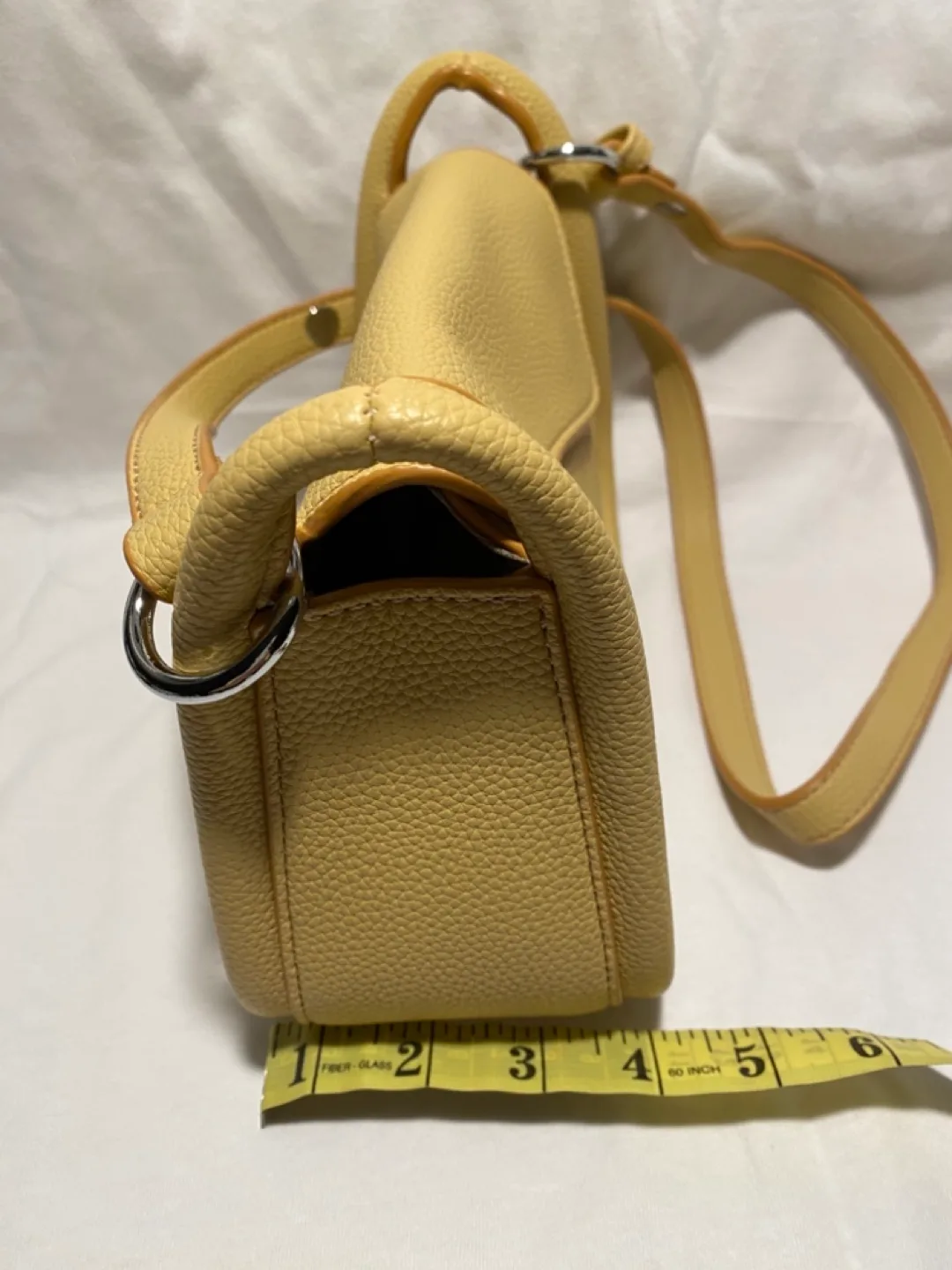 Pale Yellow Leather Crossbody Bag image indicator(5)
