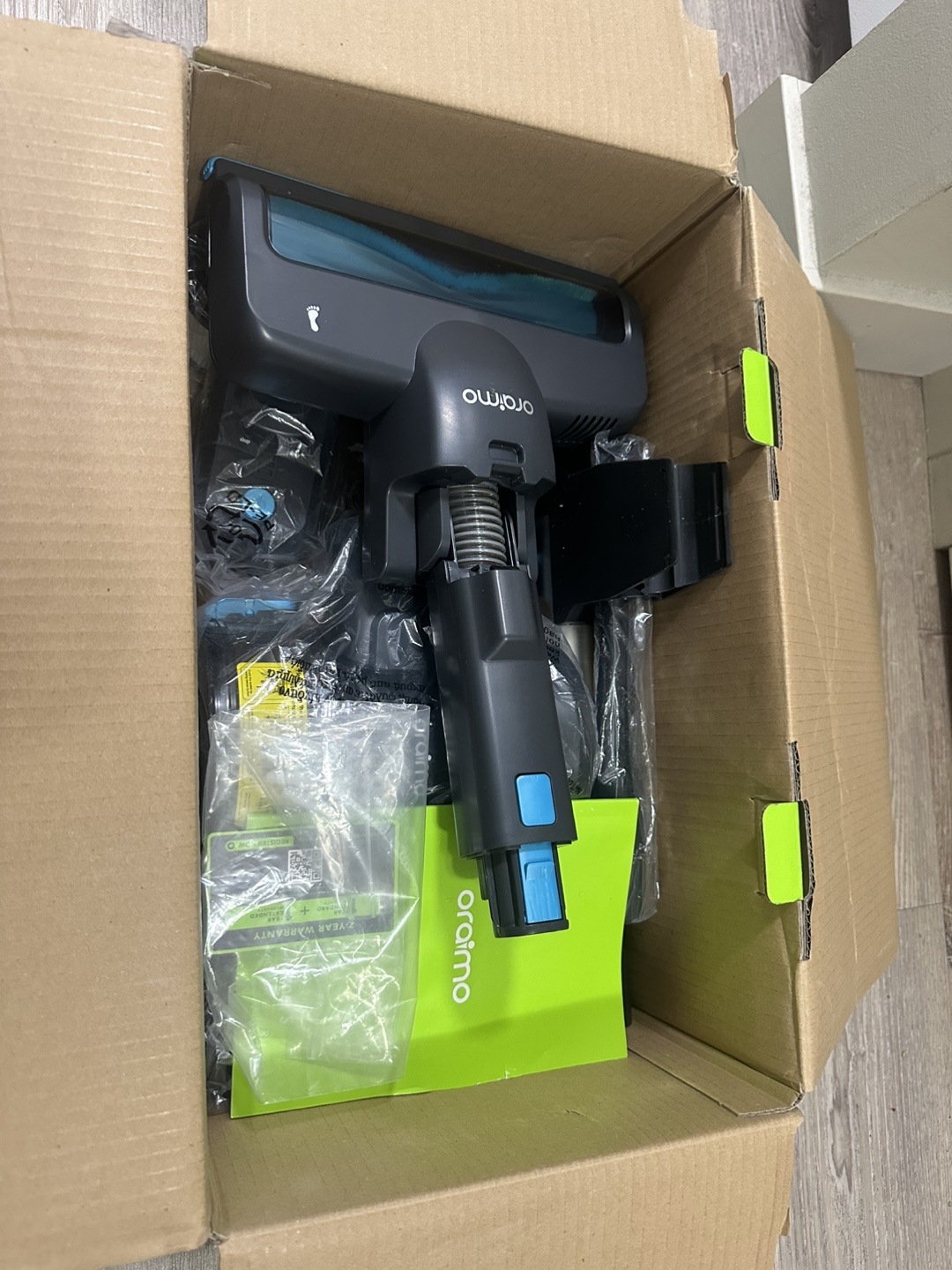 New Oraimo cordless vacuum with detachable battery. - photo 5