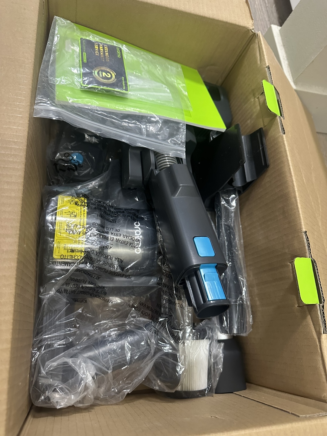 New Oraimo cordless vacuum with detachable battery. - photo 3