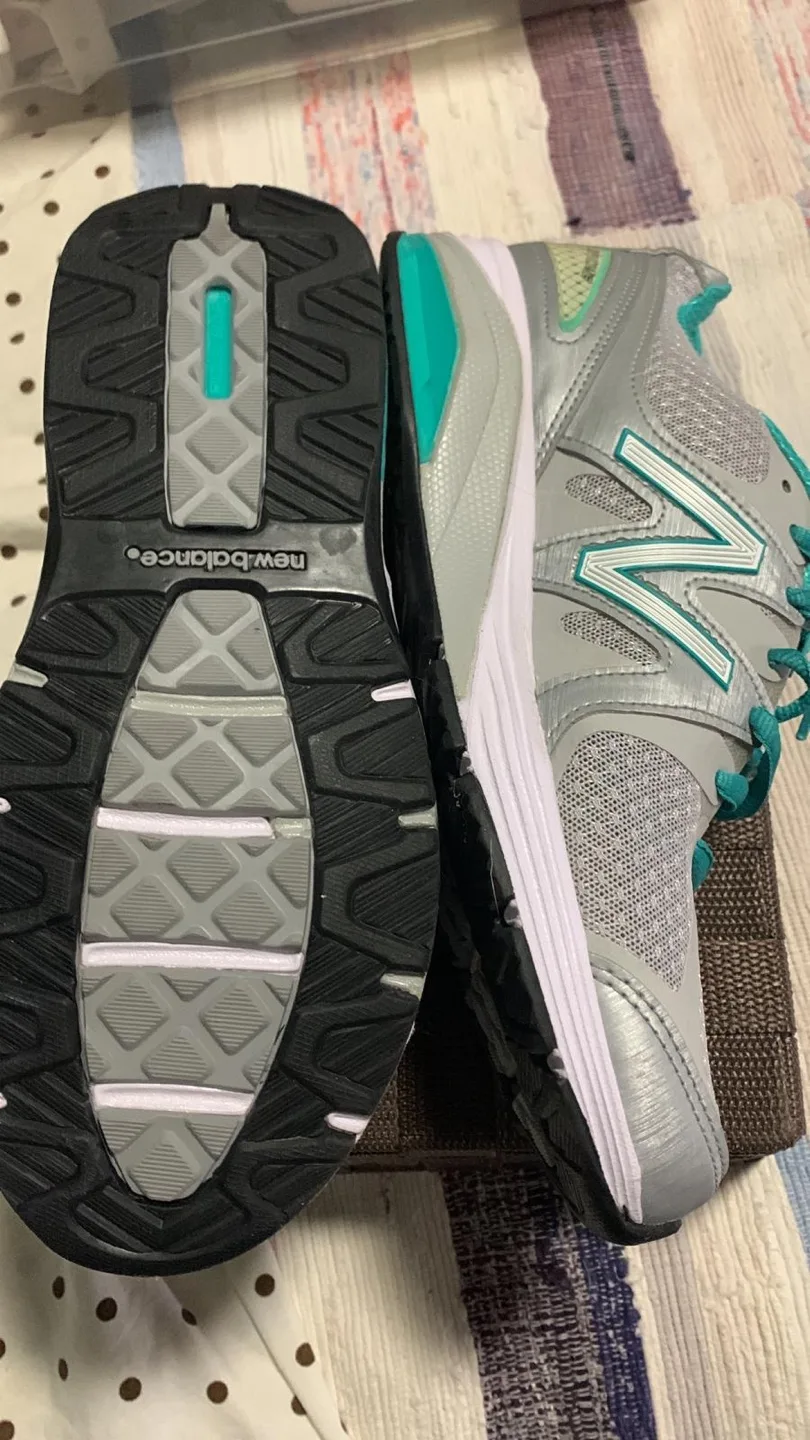 New Balance Women's 577 Running Shoes - Size 7.5 image indicator(3)