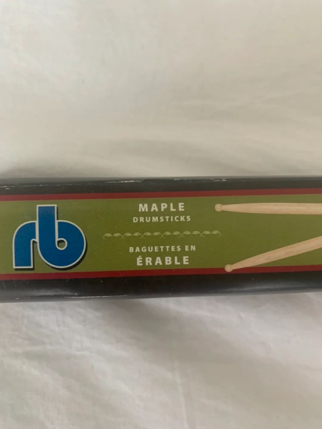 New Pair of Vater RB-5B Maple Drumsticks image indicator(2)