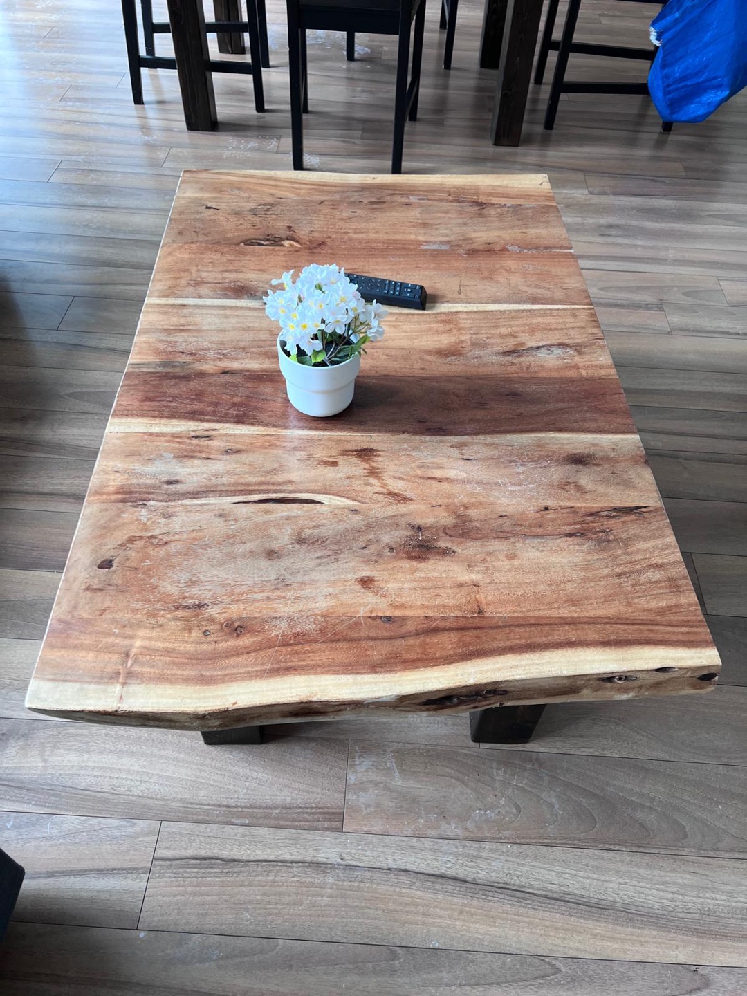 Rustic Wooden Coffee Table - photo 2