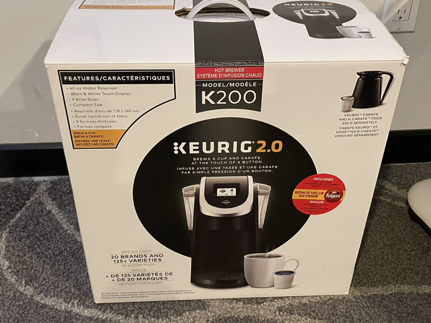 Keurig K200 Coffee Maker with Accessories