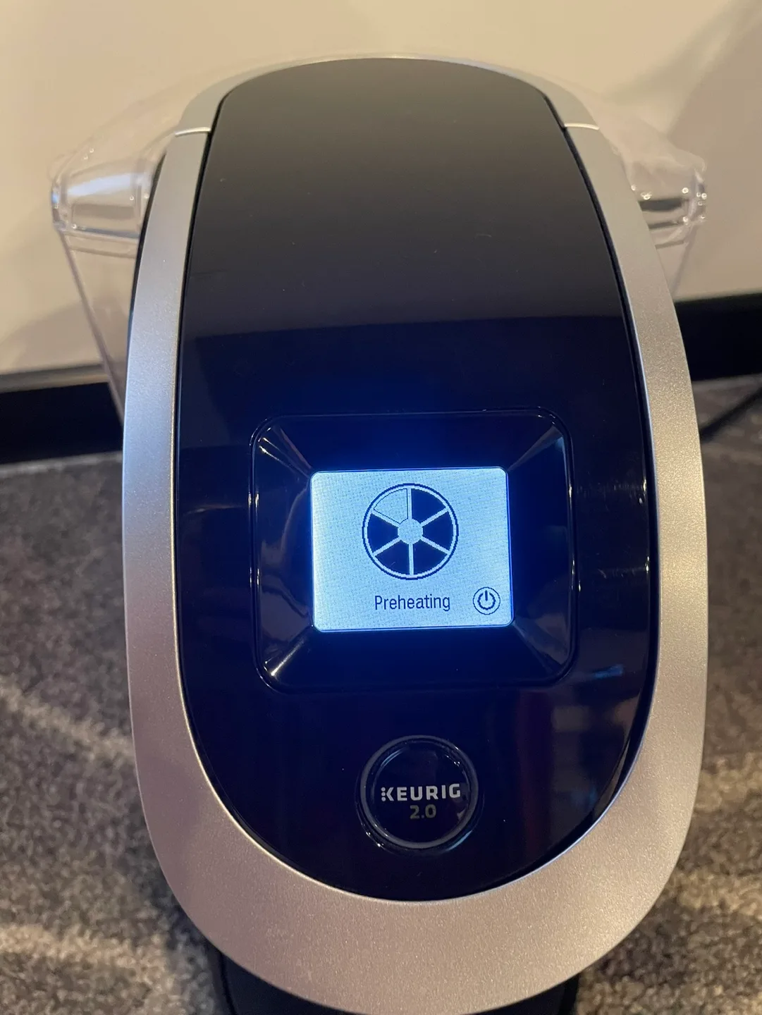 Keurig K200 Coffee Maker with Accessories image indicator(7)