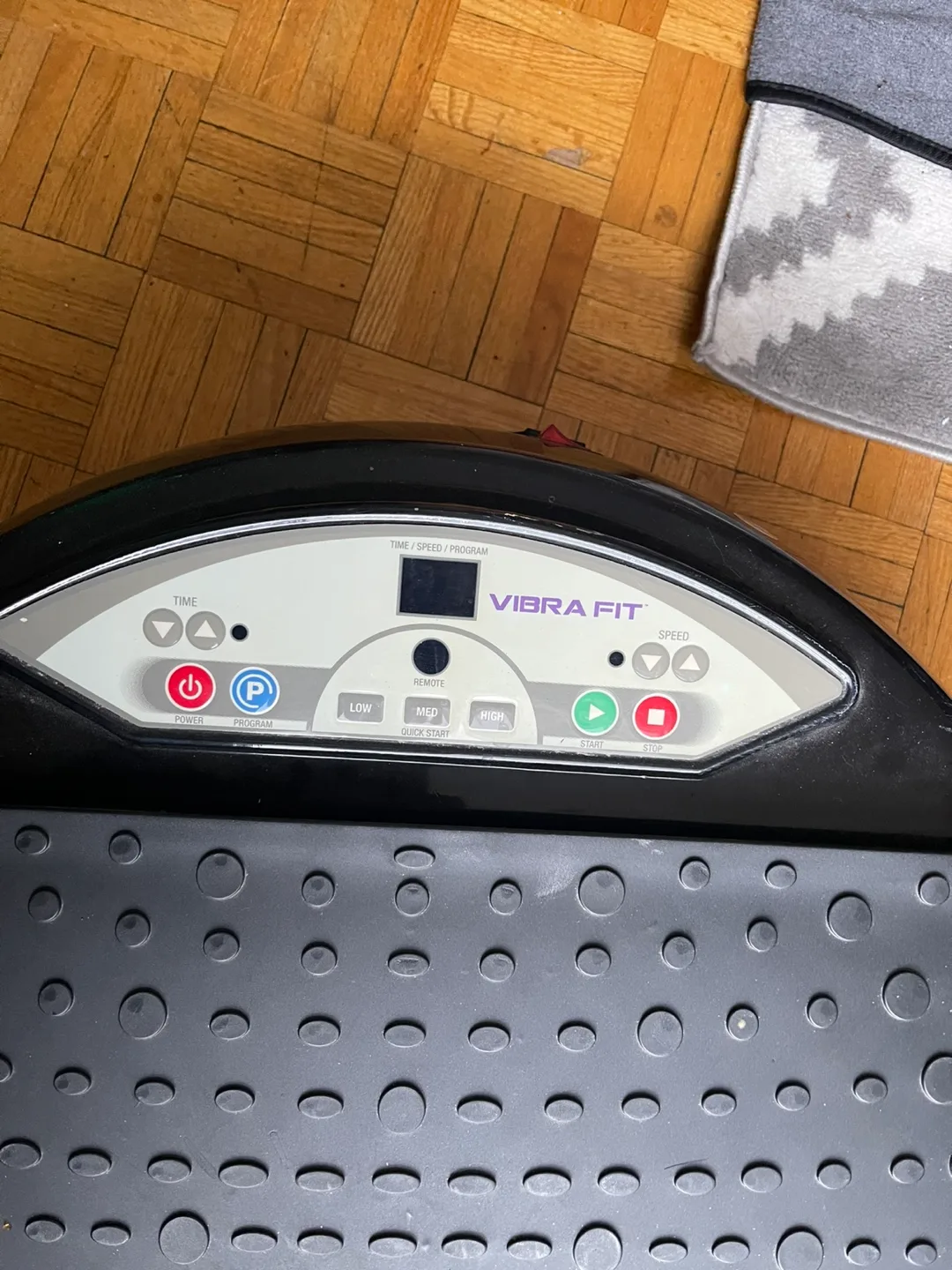 Vibra Fit Vibration Plate Exercise Machine image indicator(7)