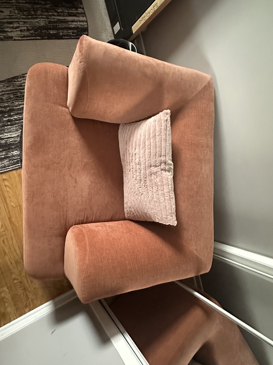 Coral Velvet Armchair - photo 2