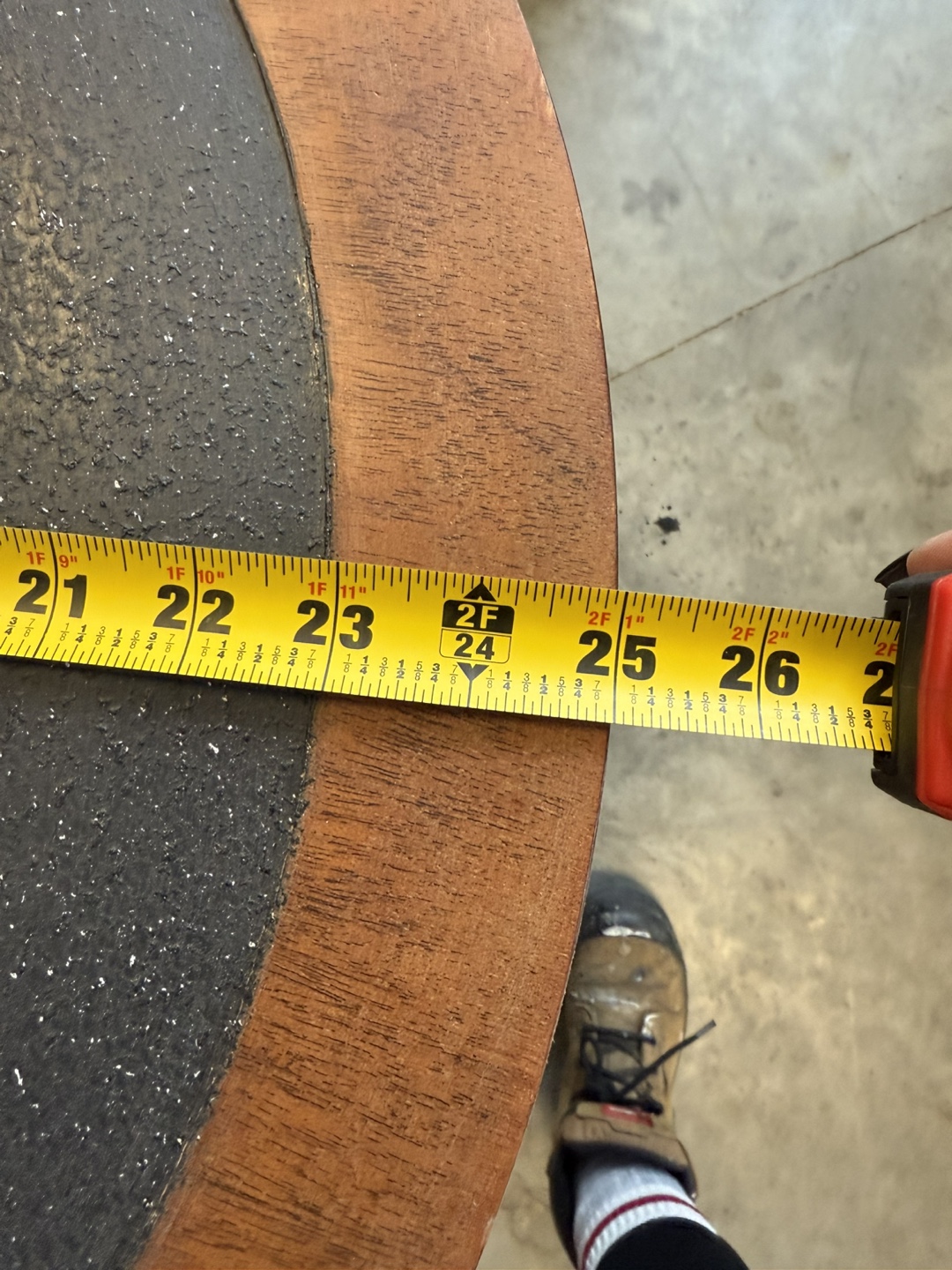 Round Accent Table - photo 4