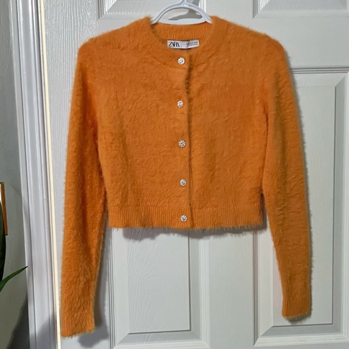 Zara Super Soft Orange Fuzzy Cardigan in Mint Condition image indicator(4)