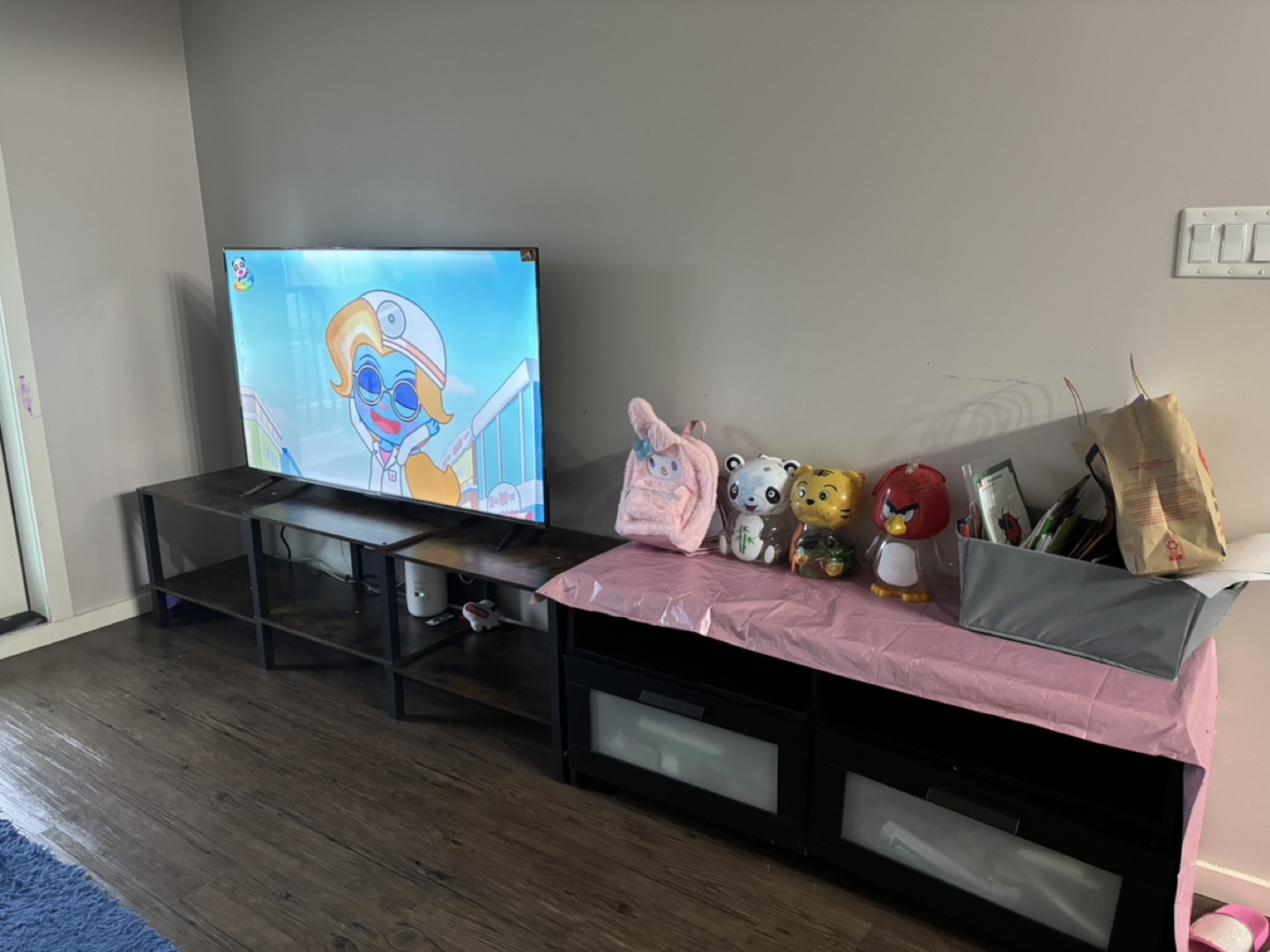 55 inch Smart TV - photo 2