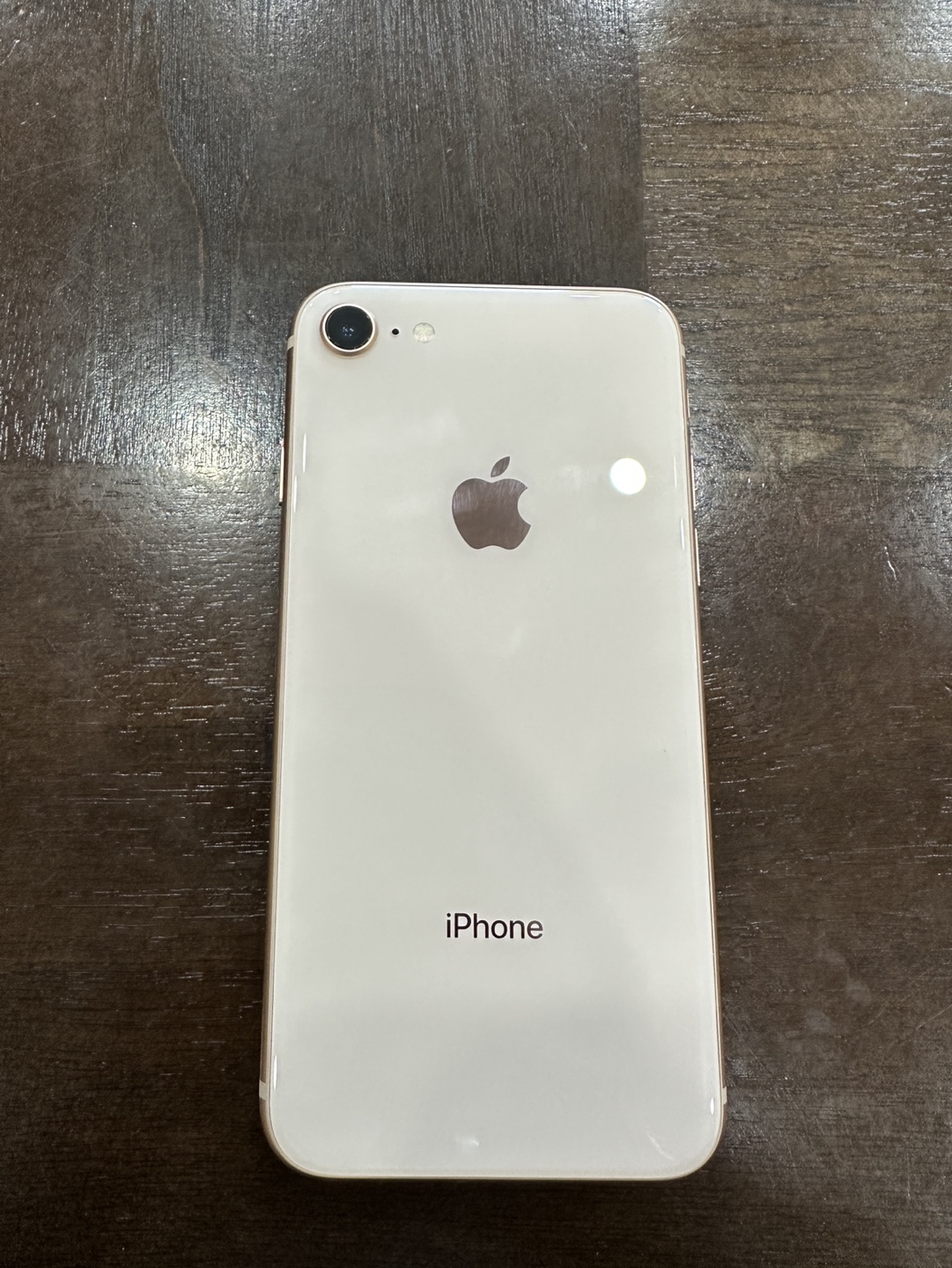 🔥 Gold iPhone 8 (64GB) – 96% Battery Health! 🔥 - photo 3