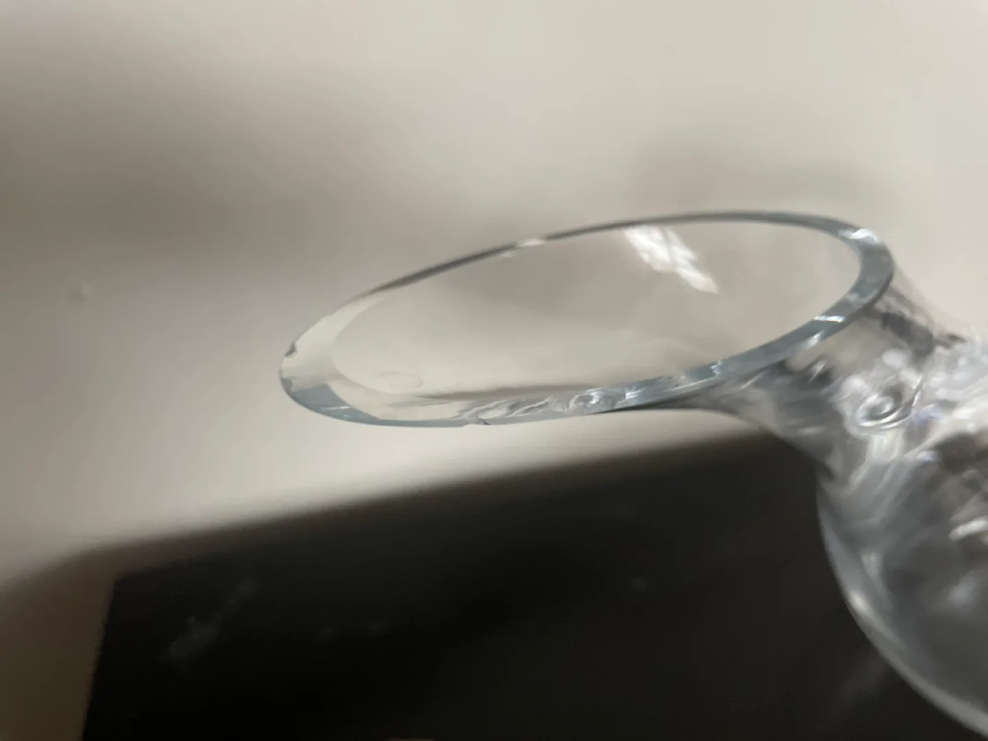 Wine Decanter - Heavy image indicator(2)